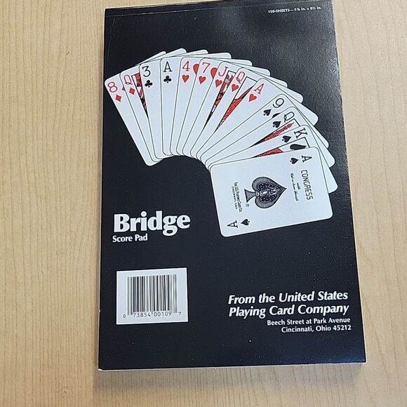 Bicycle Cards Gift Set - Picture 3 of 11